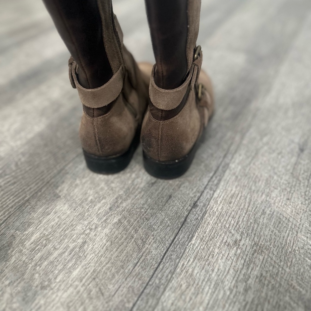 UGG Cydnee Tall Riding Boots - Picture 10 of 14